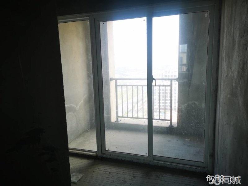 桃源里高层 首付低 仅一套房源 速度抢 有钥匙谁时看房